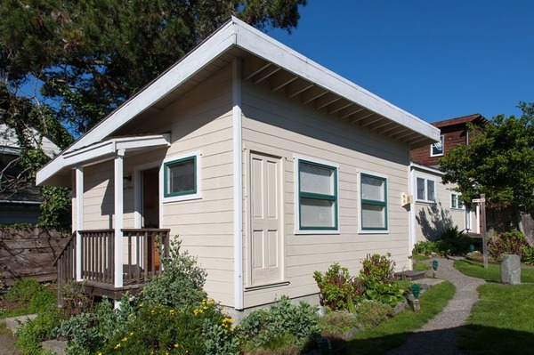 Flower Cottage Photo 2